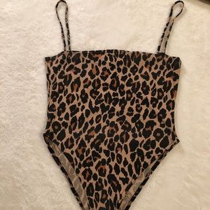 BOOHOO CHEETAH PRINT BODYSUIT